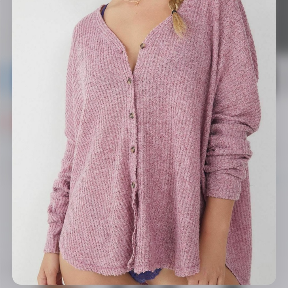 OUT FROM UNDER OVERSIZED THERMAL